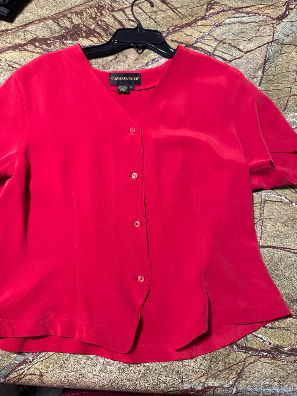 Classiques Entier Women's Red Button-Front V-Neck Blouse